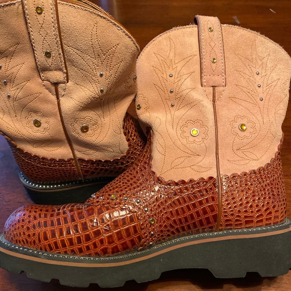 Womens Ariat Fat Baby Brown Alligator Print Boots